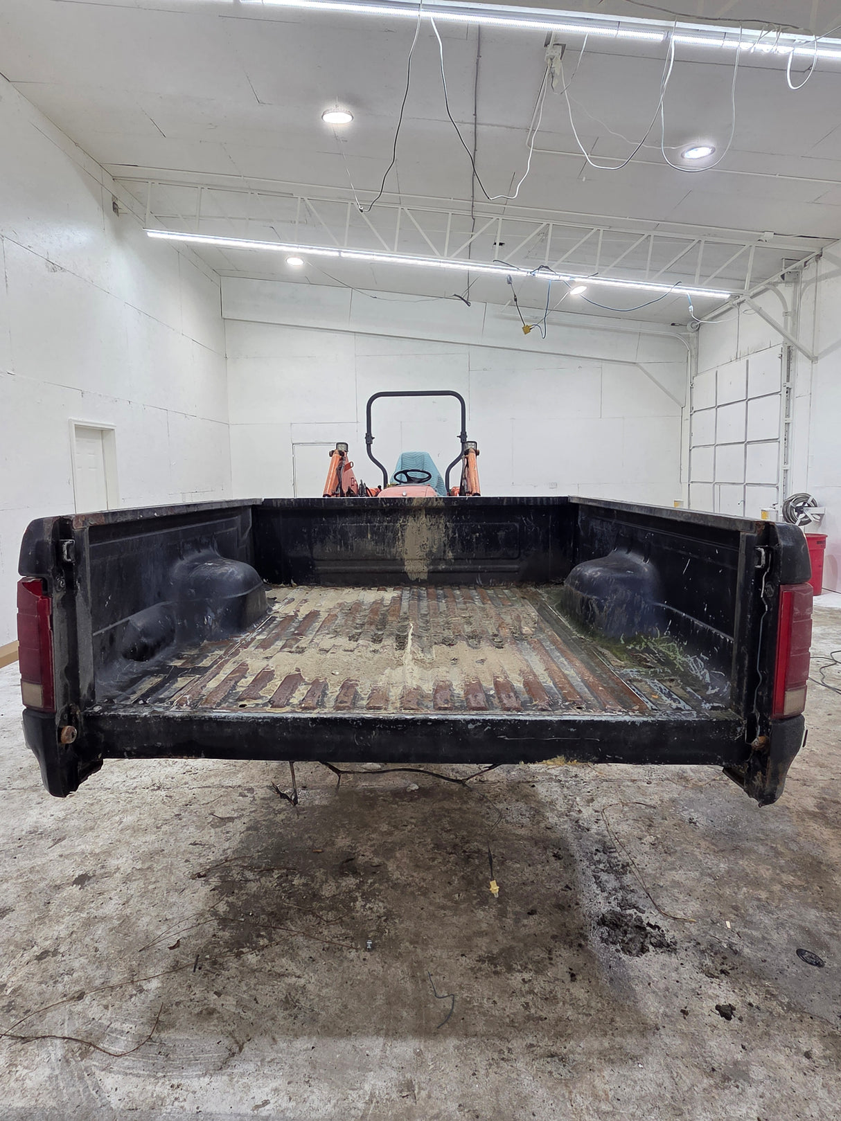 1980-1986 Ford F100 F150 F250 F350 6' 9" Short Bed