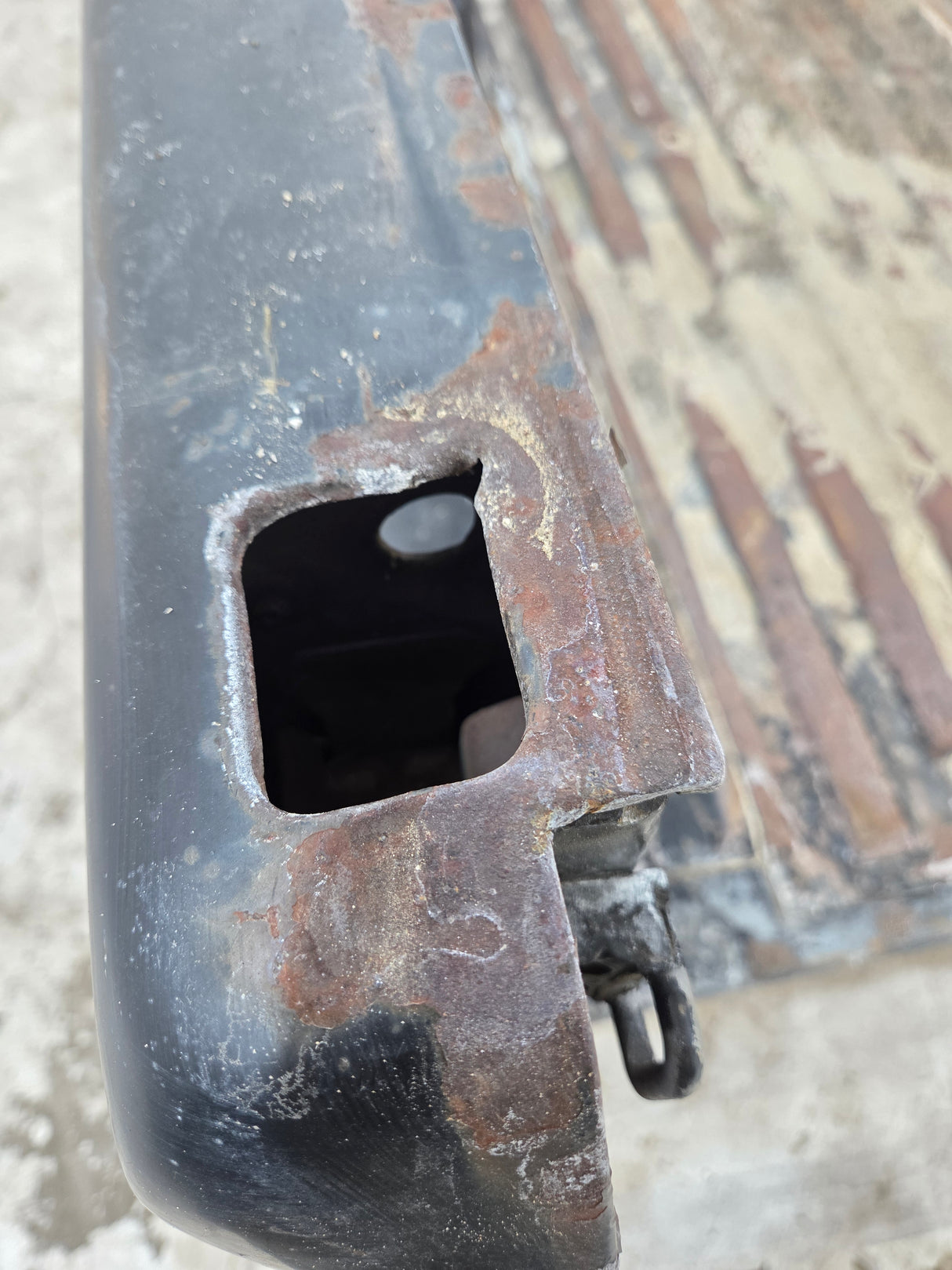 1980-1986 Ford F100 F150 F250 F350 6' 9" Short Bed