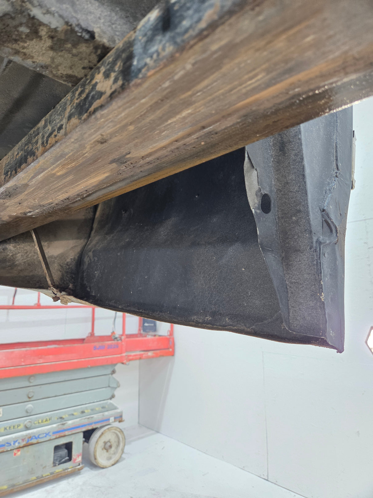 1980-1986 Ford F100 F150 F250 F350 6' 9" Short Bed