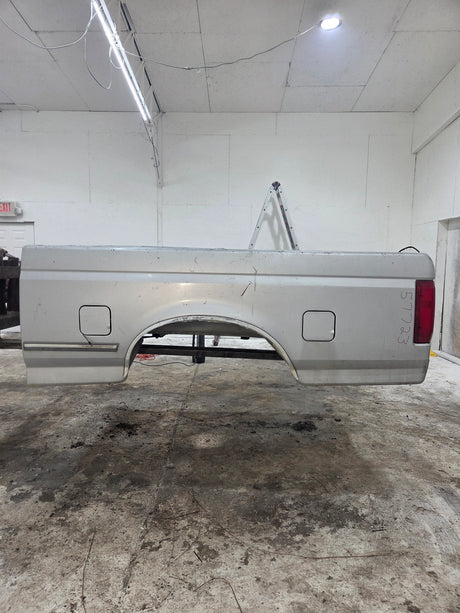1987-1997 Ford F150 F250 F350 OBS 6' 9" Short Truck Bed