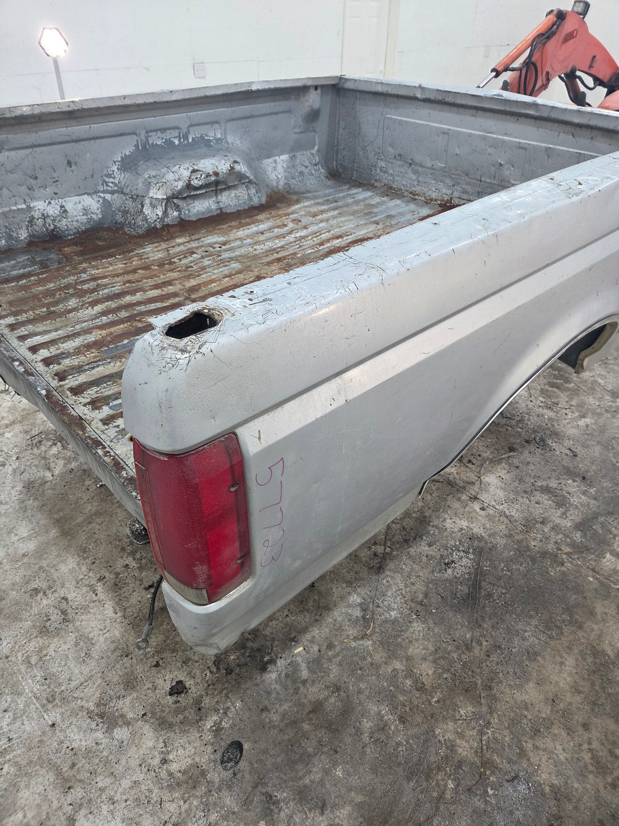 1987-1997 Ford F150 F250 F350 OBS 6' 9" Short Truck Bed