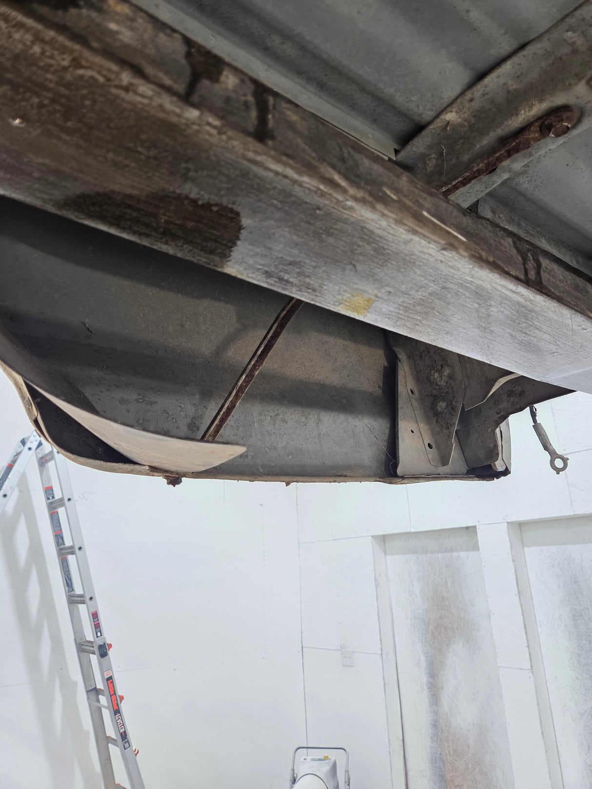 1987-1997 Ford F150 F250 F350 OBS 6' 9" Short Truck Bed