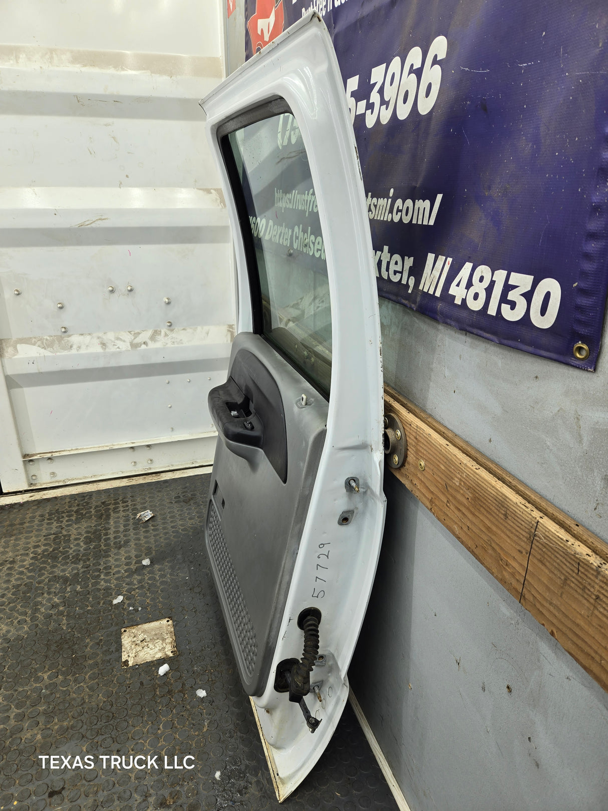 1999-2011 Ford Super Duty LH Driver Side Rear Crew Cab Door F250 F350 F450 F550