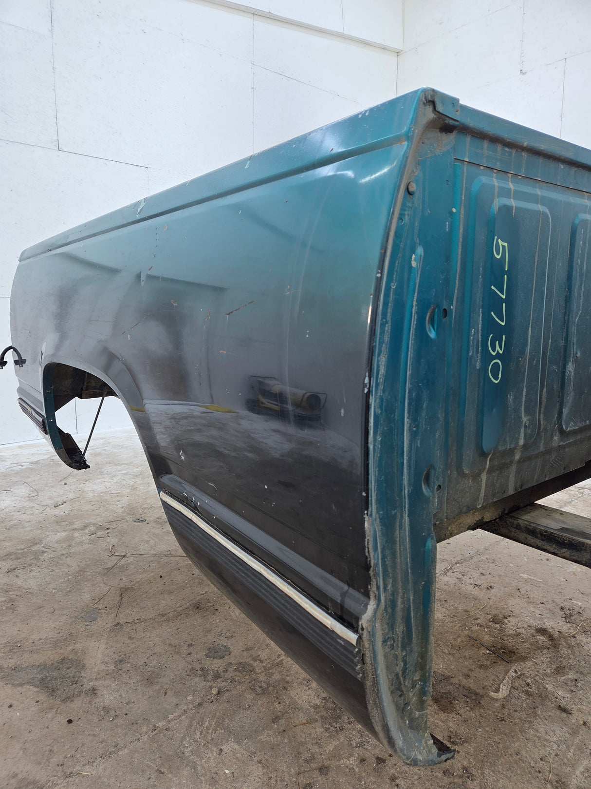 1988-1998 Chevrolet / GMC 1500 2500 3500 OBS 6' 6" Short Truck Bed