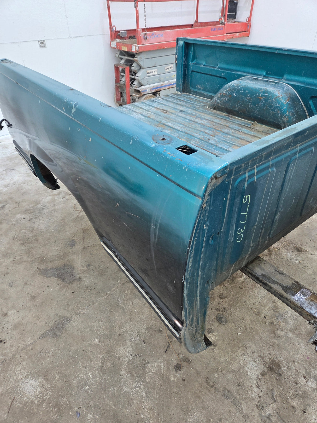 1988-1998 Chevrolet / GMC 1500 2500 3500 OBS 6' 6" Short Truck Bed