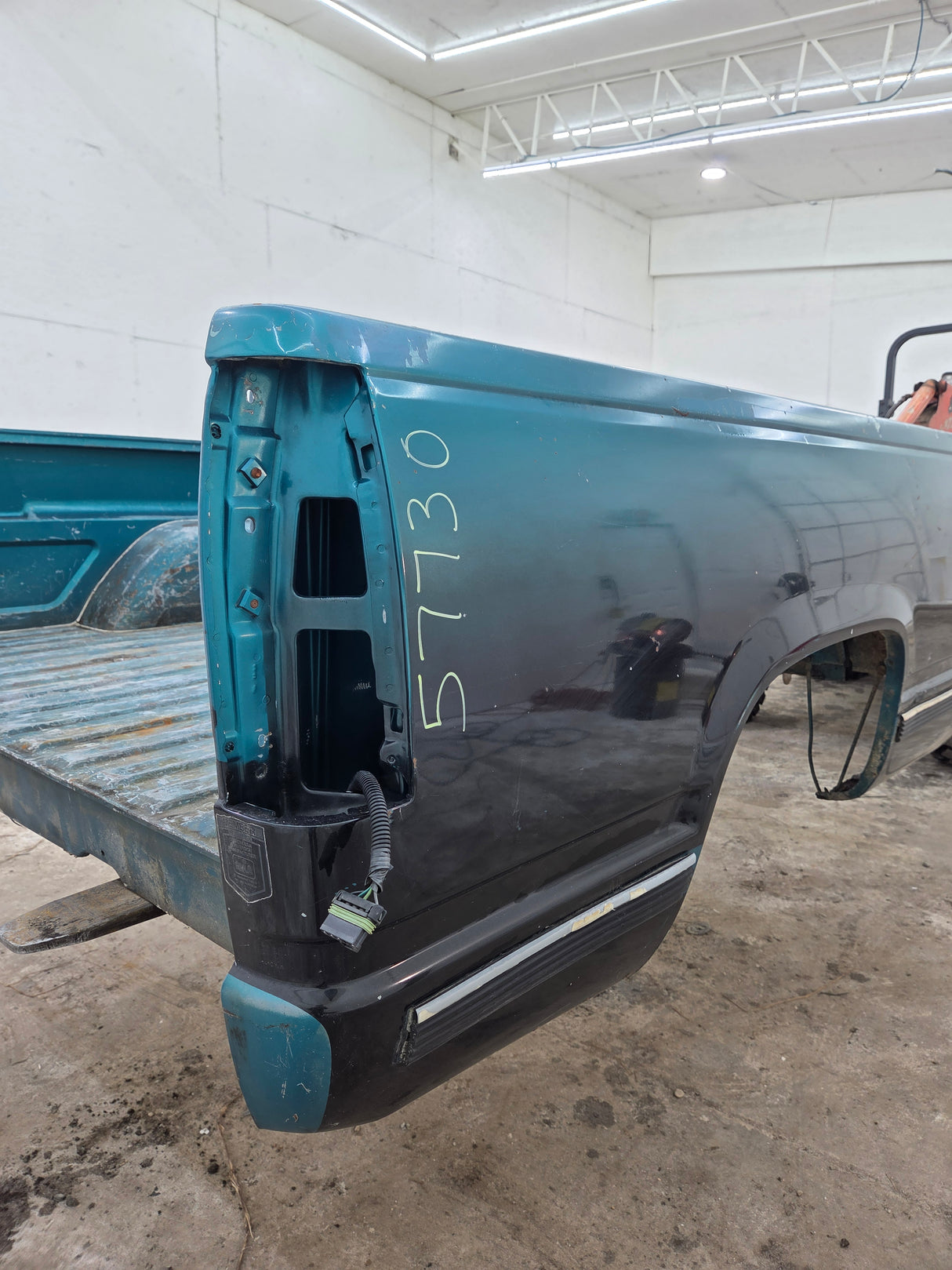 1988-1998 Chevrolet / GMC 1500 2500 3500 OBS 6' 6" Short Truck Bed