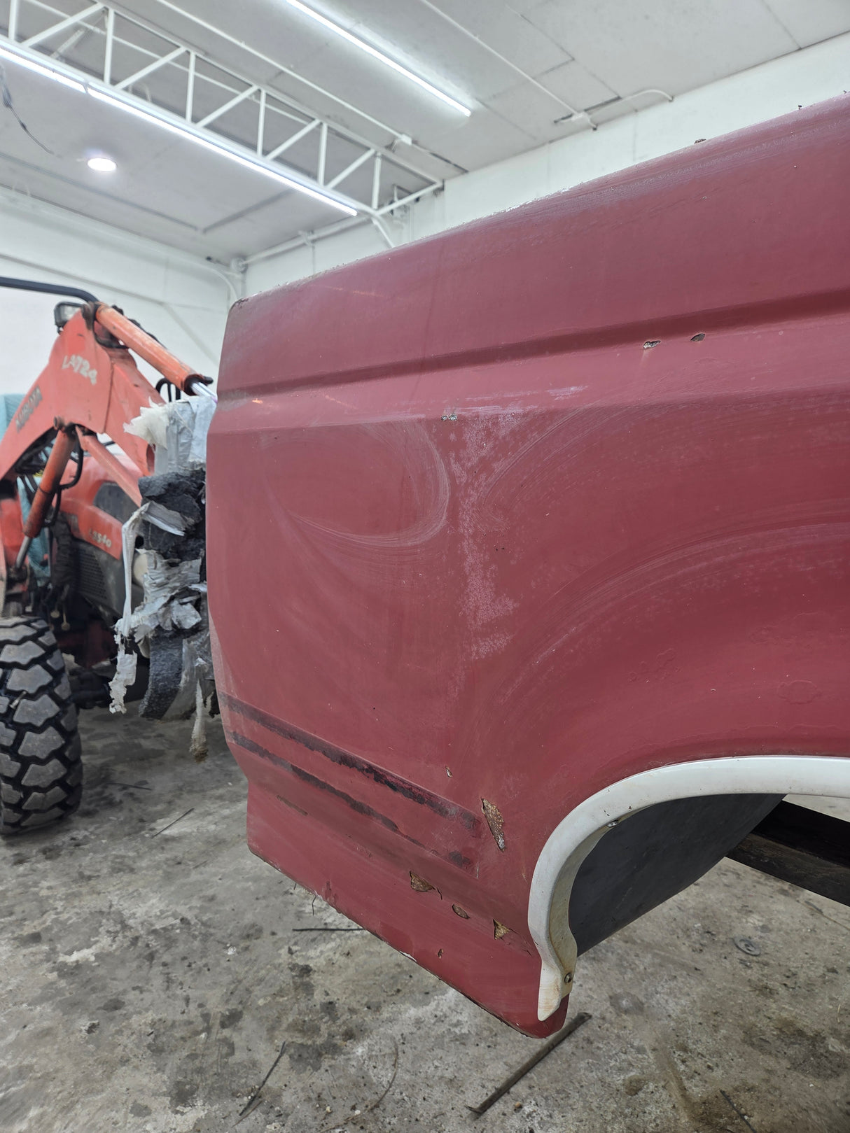 1987-1997 Ford F150 F250 F350 OBS 6' 9" Short Truck Bed