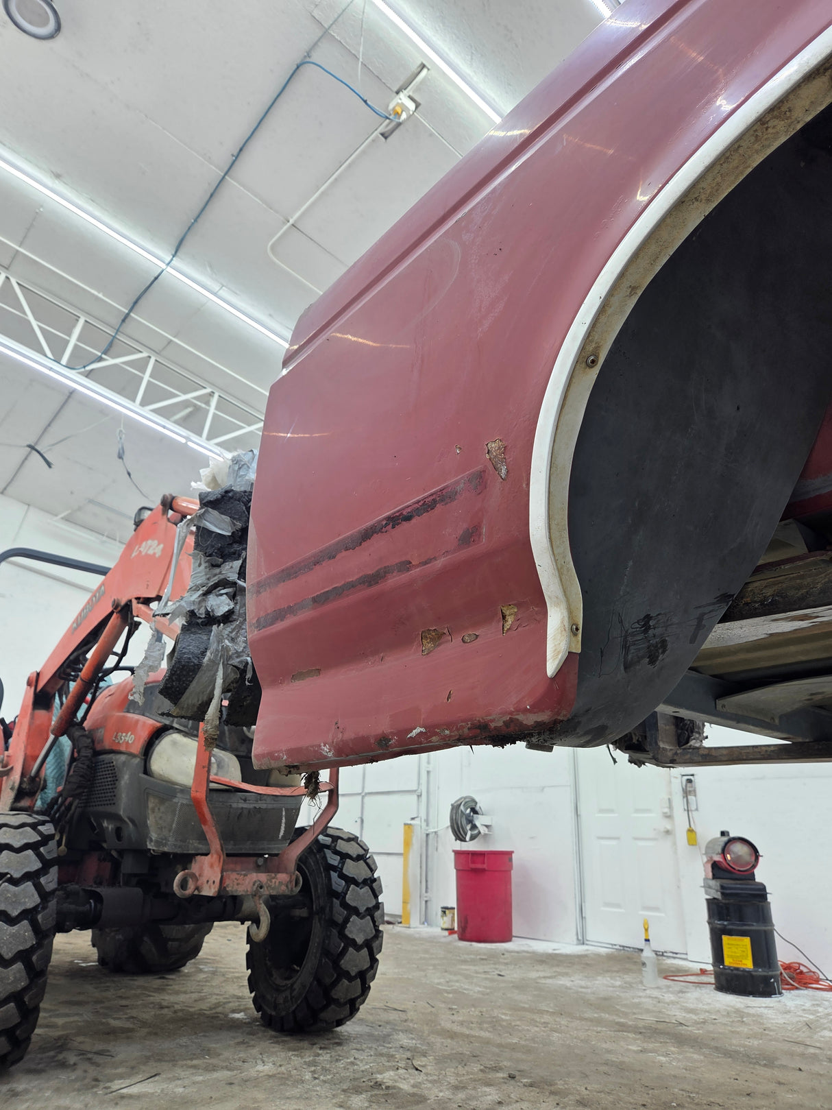 1987-1997 Ford F150 F250 F350 OBS 6' 9" Short Truck Bed