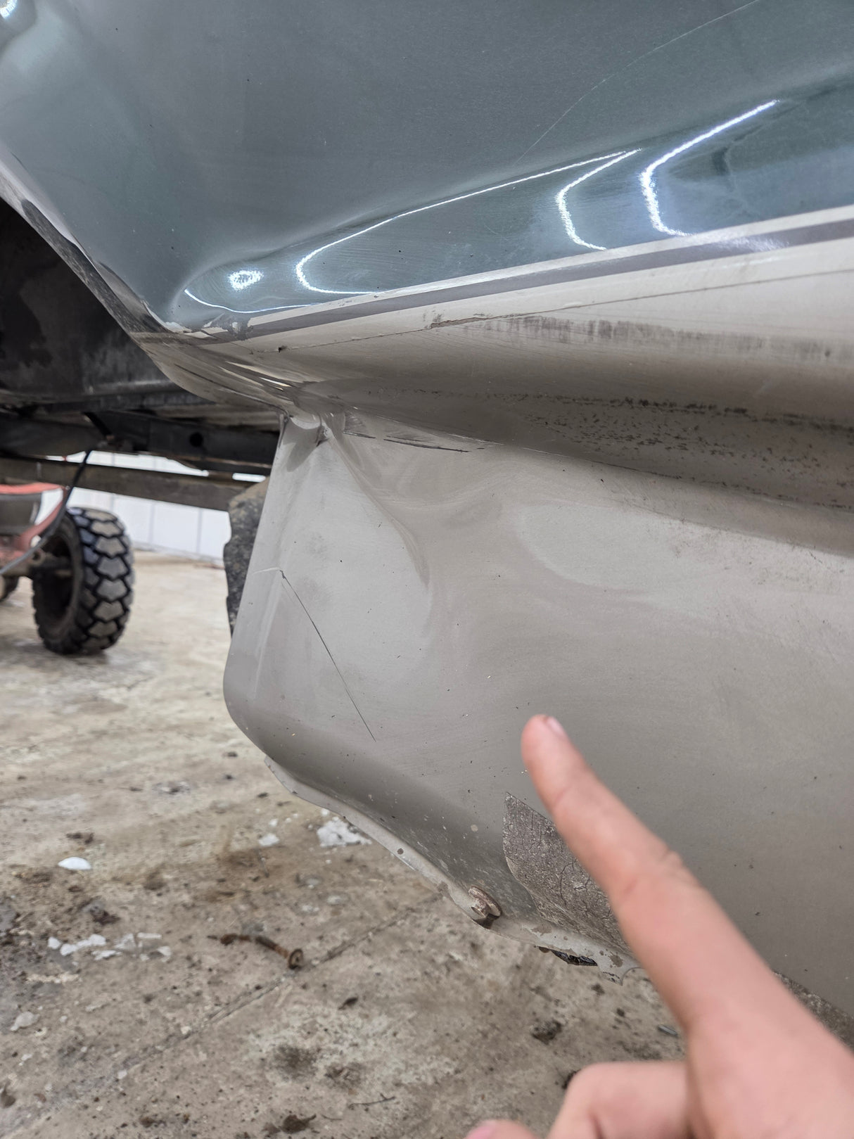 1999-2010 Ford Super Duty F250 F350 6' 9" Short Truck Bed