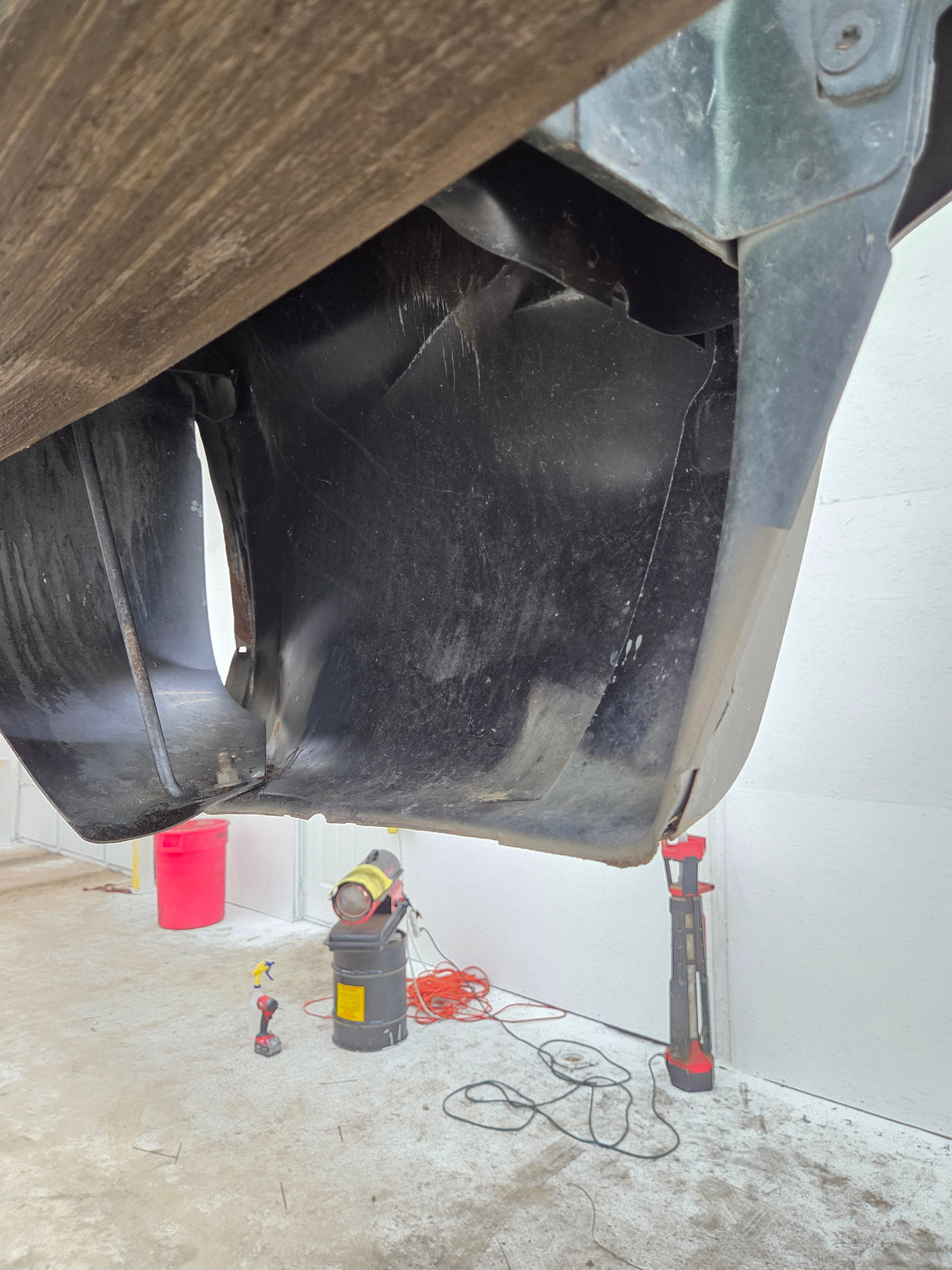 1999-2010 Ford Super Duty F250 F350 6' 9" Short Truck Bed