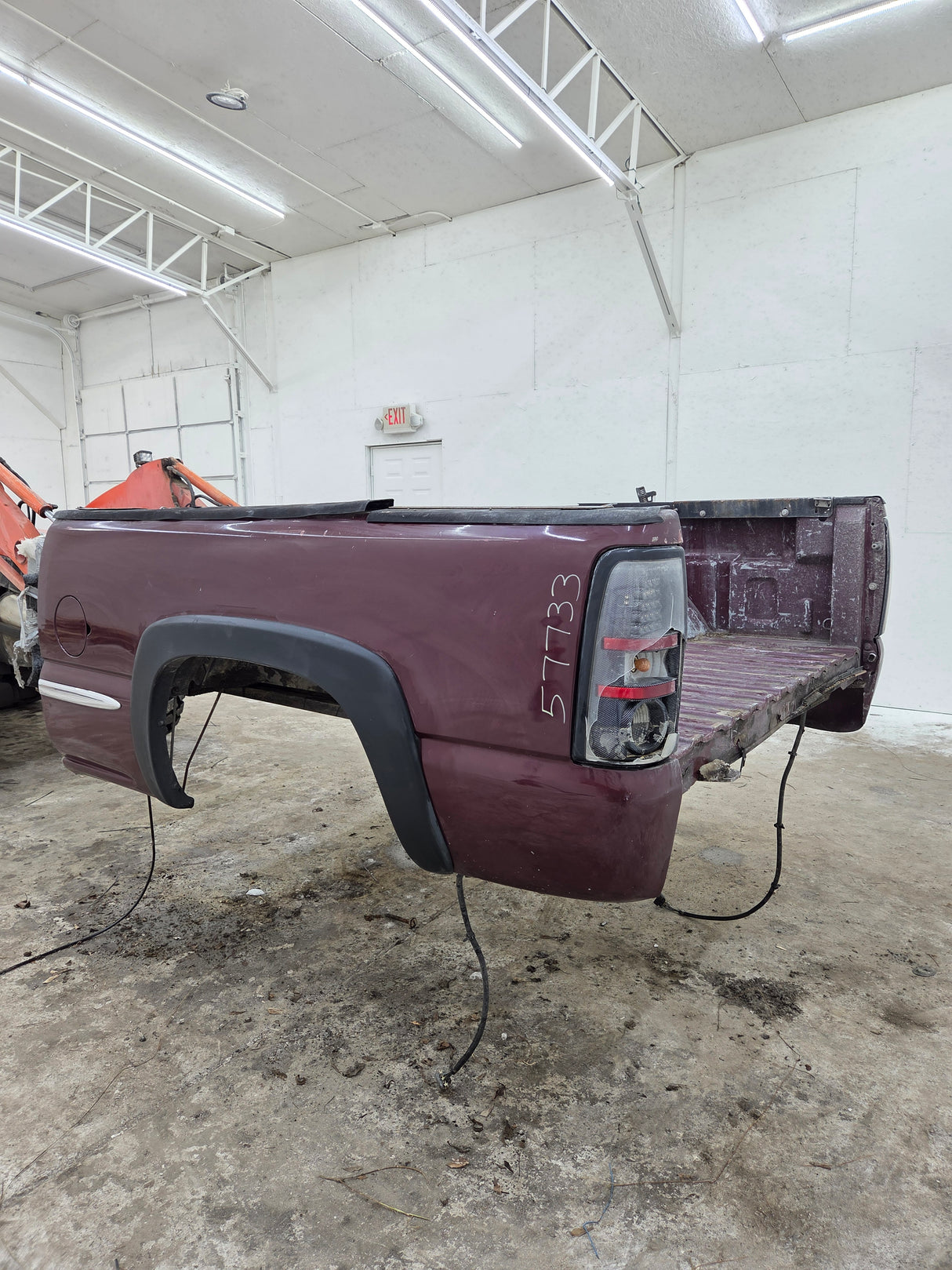 1999-2007 Chevrolet Silverado / GMC Sierra 6' 6" Short Truck Bed