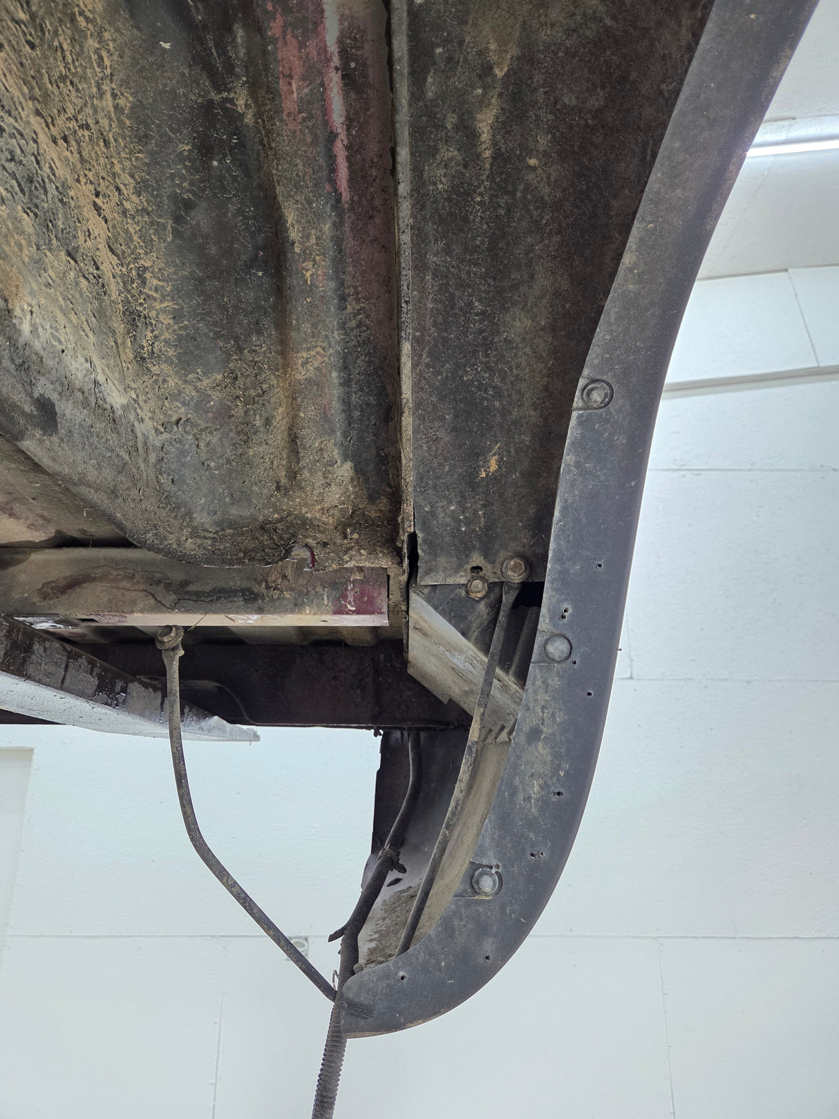 1999-2007 Chevrolet Silverado / GMC Sierra 6' 6" Short Truck Bed