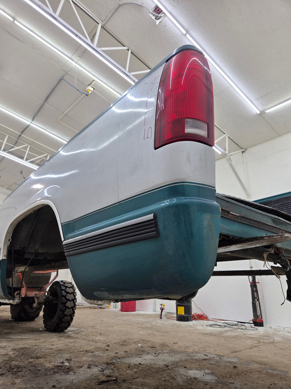 1988-1998 Chevrolet / GMC 1500 2500 3500 OBS 6' 6" Short Truck Bed