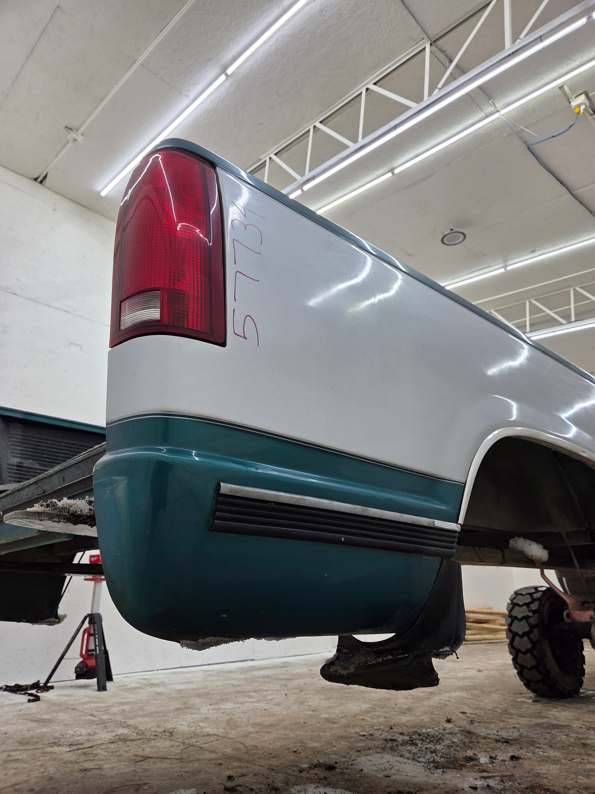 1988-1998 Chevrolet / GMC 1500 2500 3500 OBS 6' 6" Short Truck Bed