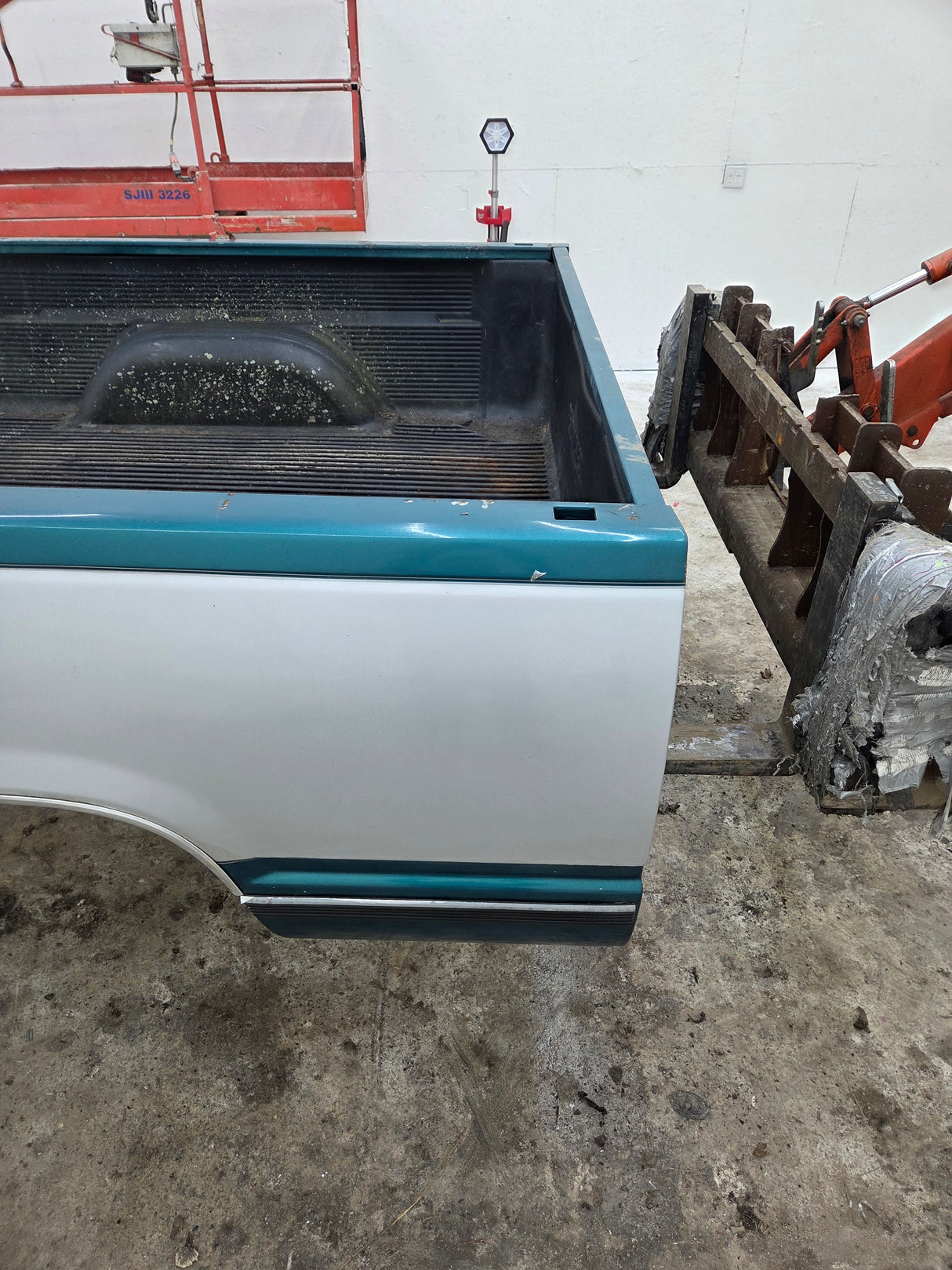 1988-1998 Chevrolet / GMC 1500 2500 3500 OBS 6' 6" Short Truck Bed