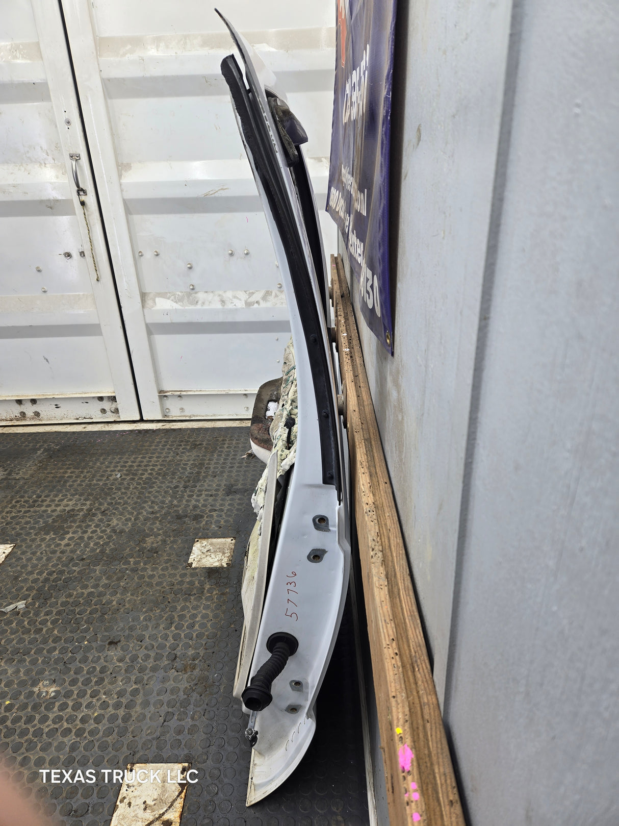 1999-2011 Ford Super Duty LH Driver Side Rear Crew Cab Door F250 F350 F450 F550