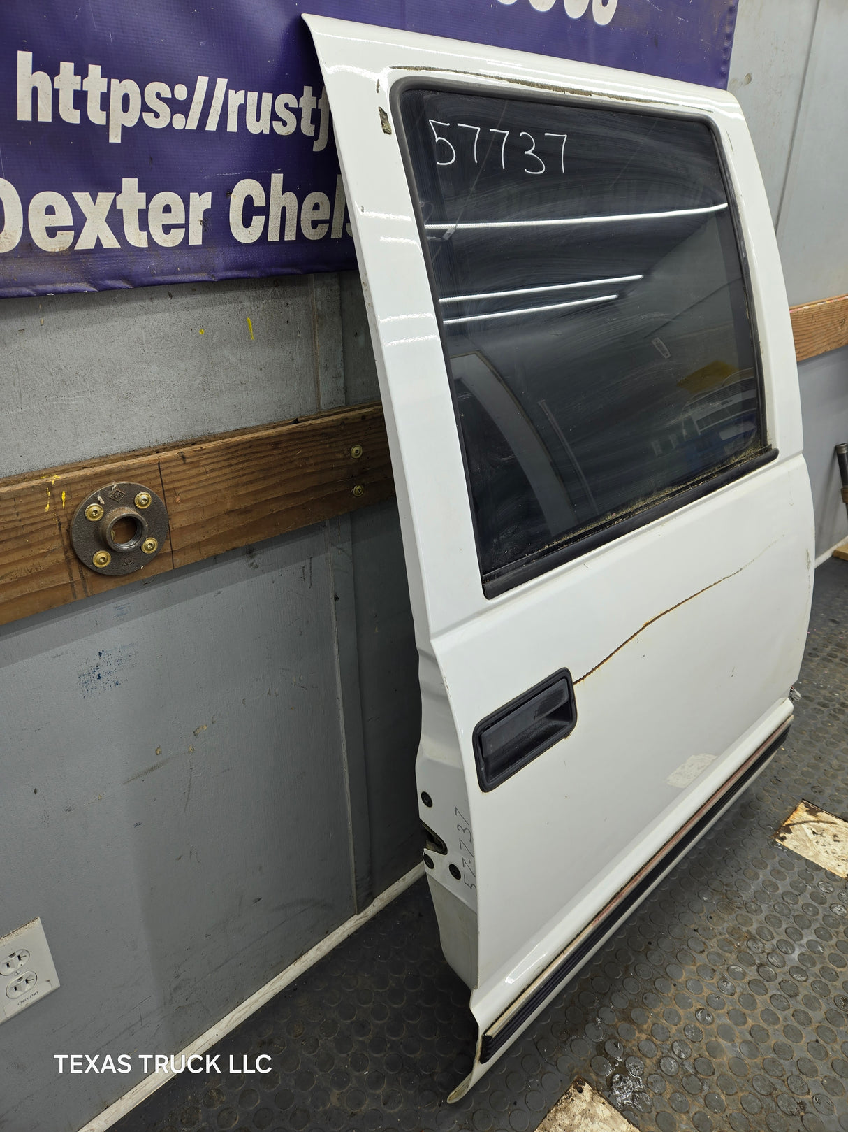 1992-2000 Chevrolet Silverado Suburban GMC Sierra K/C Series Crew Cab RH Rear Passenger Side Door