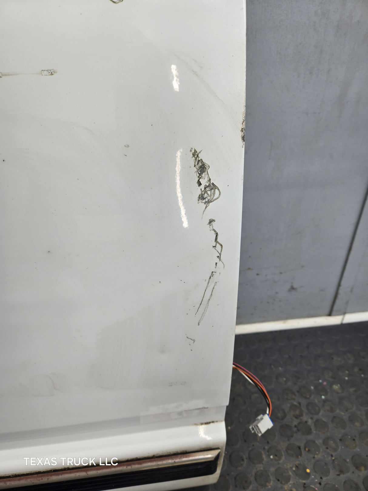 1992-2000 Chevrolet Silverado Suburban GMC Sierra K/C Series Crew Cab RH Rear Passenger Side Door