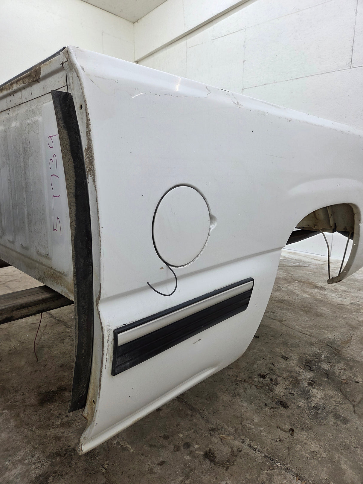 1999-2007 Chevrolet Silverado / GMC Sierra 6' 6" Short Truck Bed