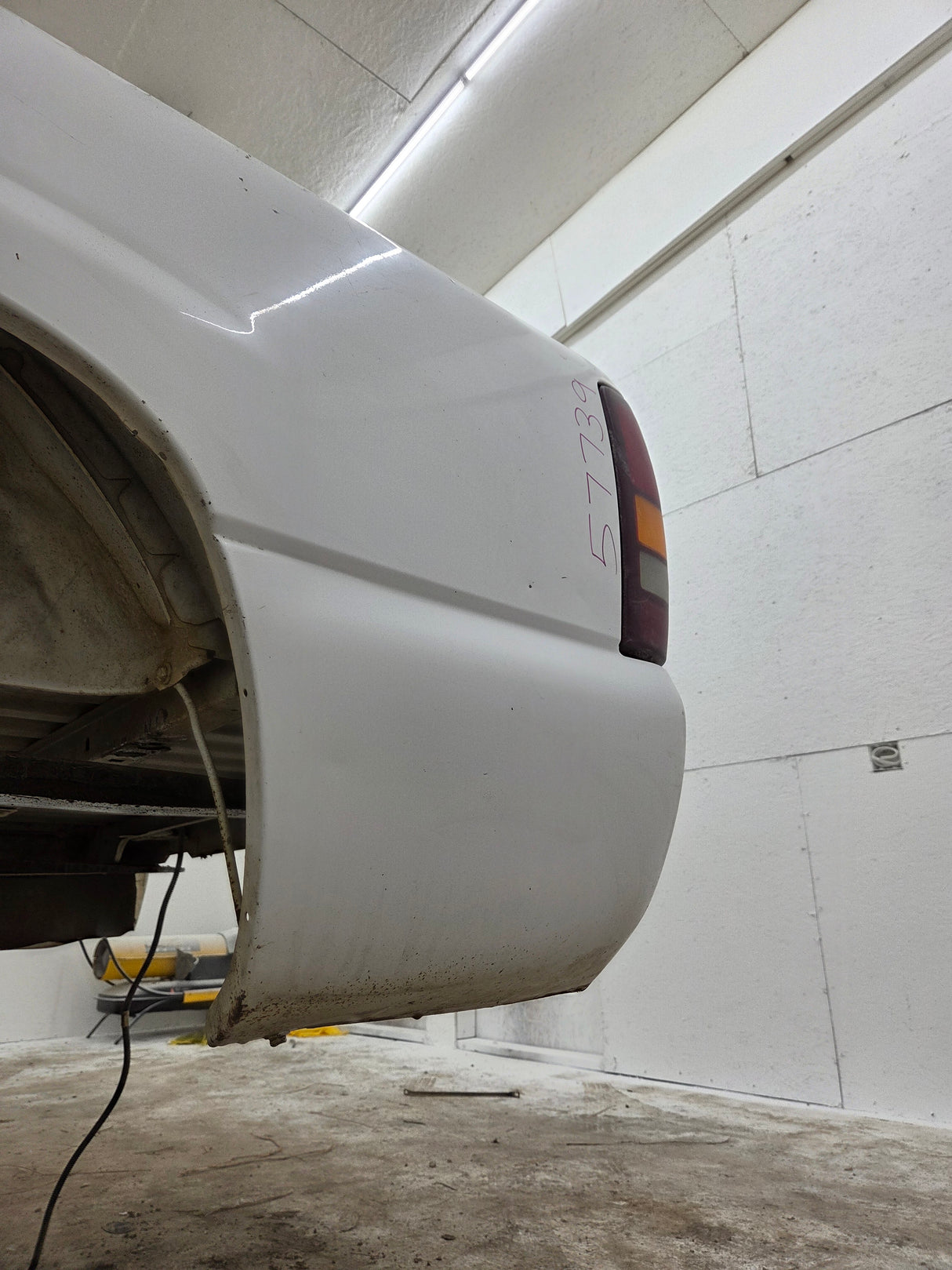 1999-2007 Chevrolet Silverado / GMC Sierra 6' 6" Short Truck Bed