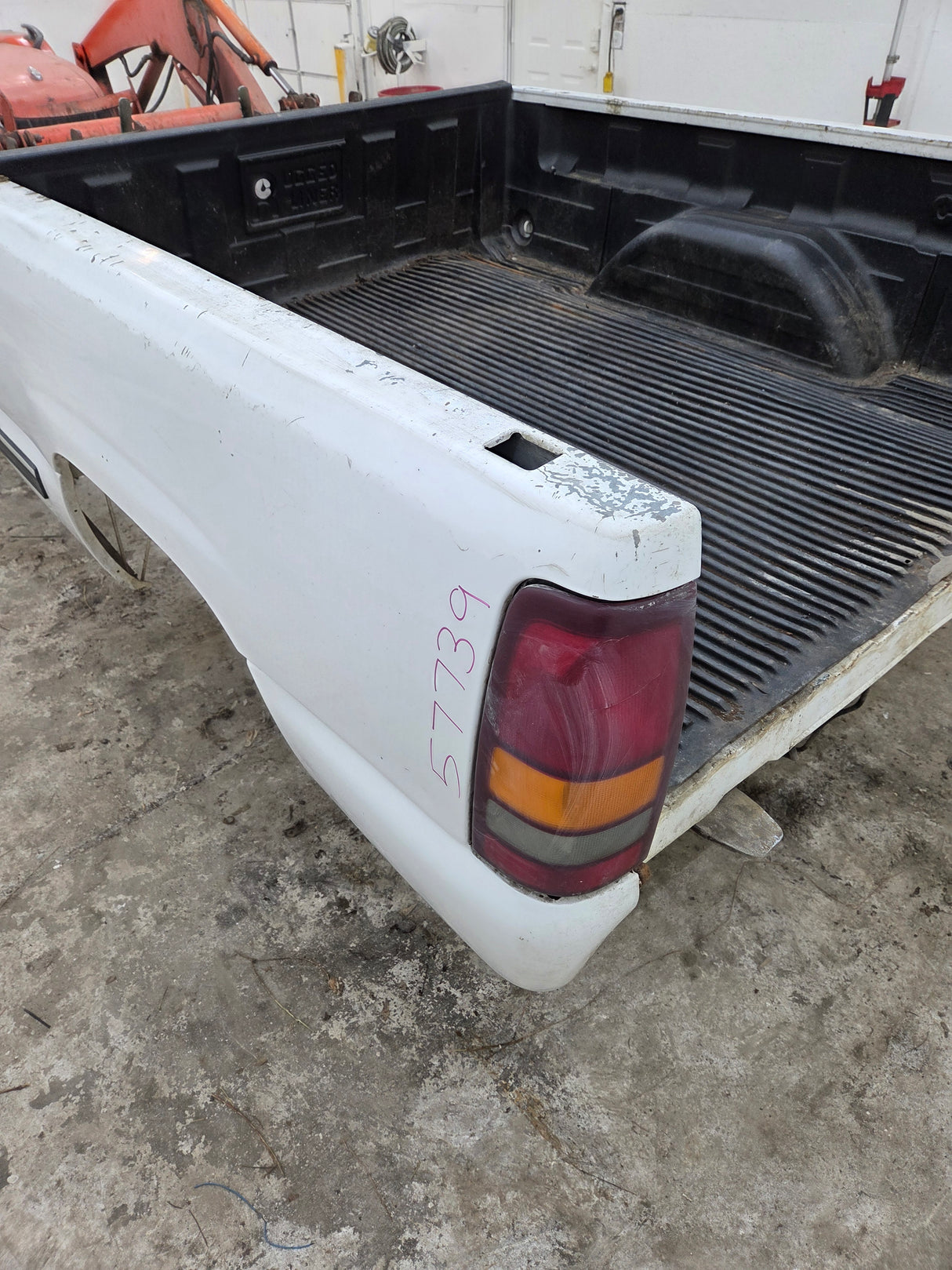 1999-2007 Chevrolet Silverado / GMC Sierra 6' 6" Short Truck Bed