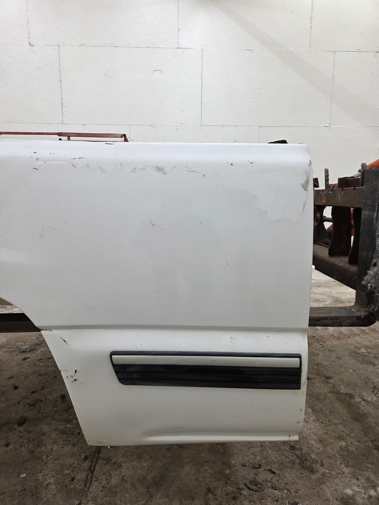 1999-2007 Chevrolet Silverado / GMC Sierra 6' 6" Short Truck Bed