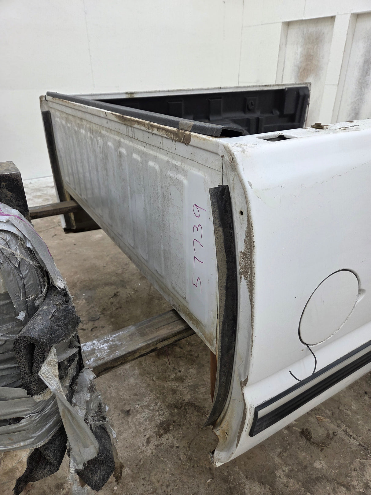 1999-2007 Chevrolet Silverado / GMC Sierra 6' 6" Short Truck Bed