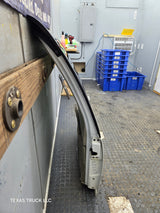 1992-1999 Chevrolet Suburban RH Passenger Trunk Barn Rear Door