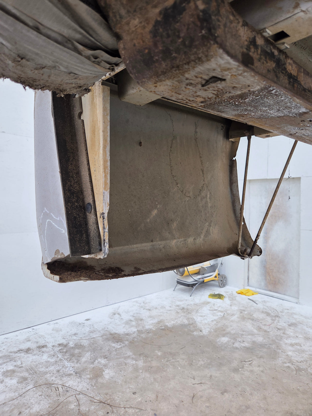 1999-2007 Chevrolet Silverado / GMC Sierra 6' 6" Short Truck Bed