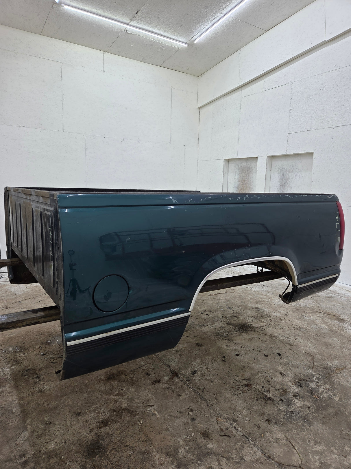 1988-1998 Chevrolet / GMC 1500 2500 3500 OBS 6' 6" Short Truck Bed