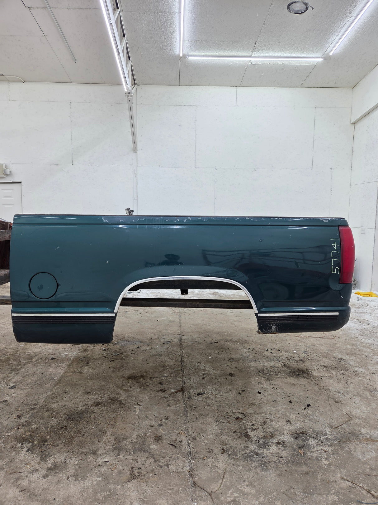 1988-1998 Chevrolet / GMC 1500 2500 3500 OBS 6' 6" Short Truck Bed