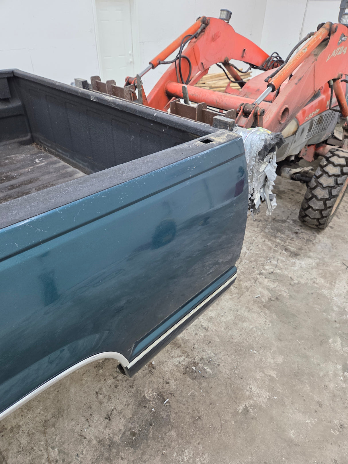 1988-1998 Chevrolet / GMC 1500 2500 3500 OBS 6' 6" Short Truck Bed