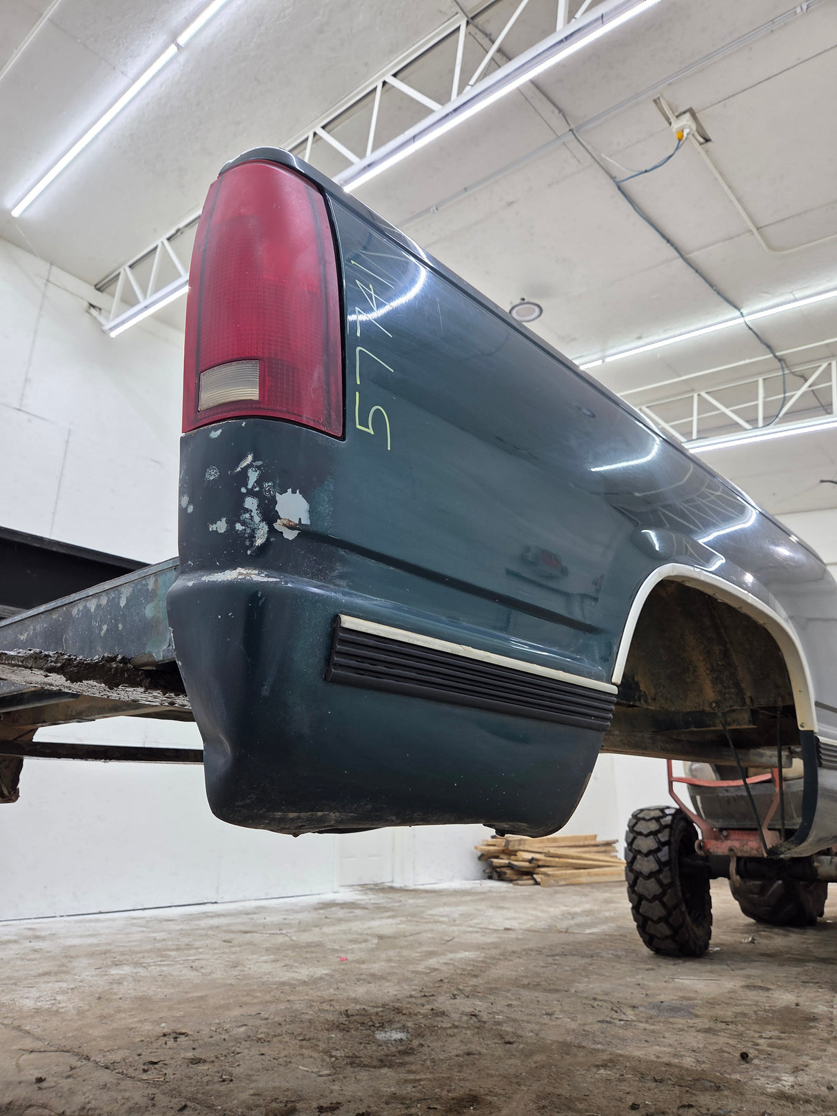 1988-1998 Chevrolet / GMC 1500 2500 3500 OBS 6' 6" Short Truck Bed