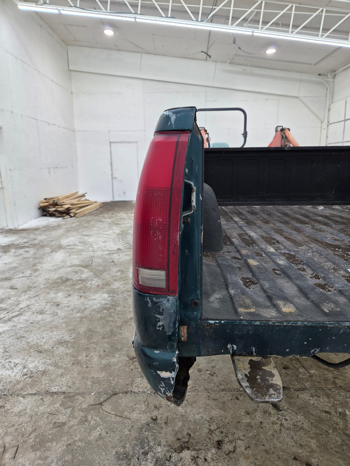 1988-1998 Chevrolet / GMC 1500 2500 3500 OBS 6' 6" Short Truck Bed