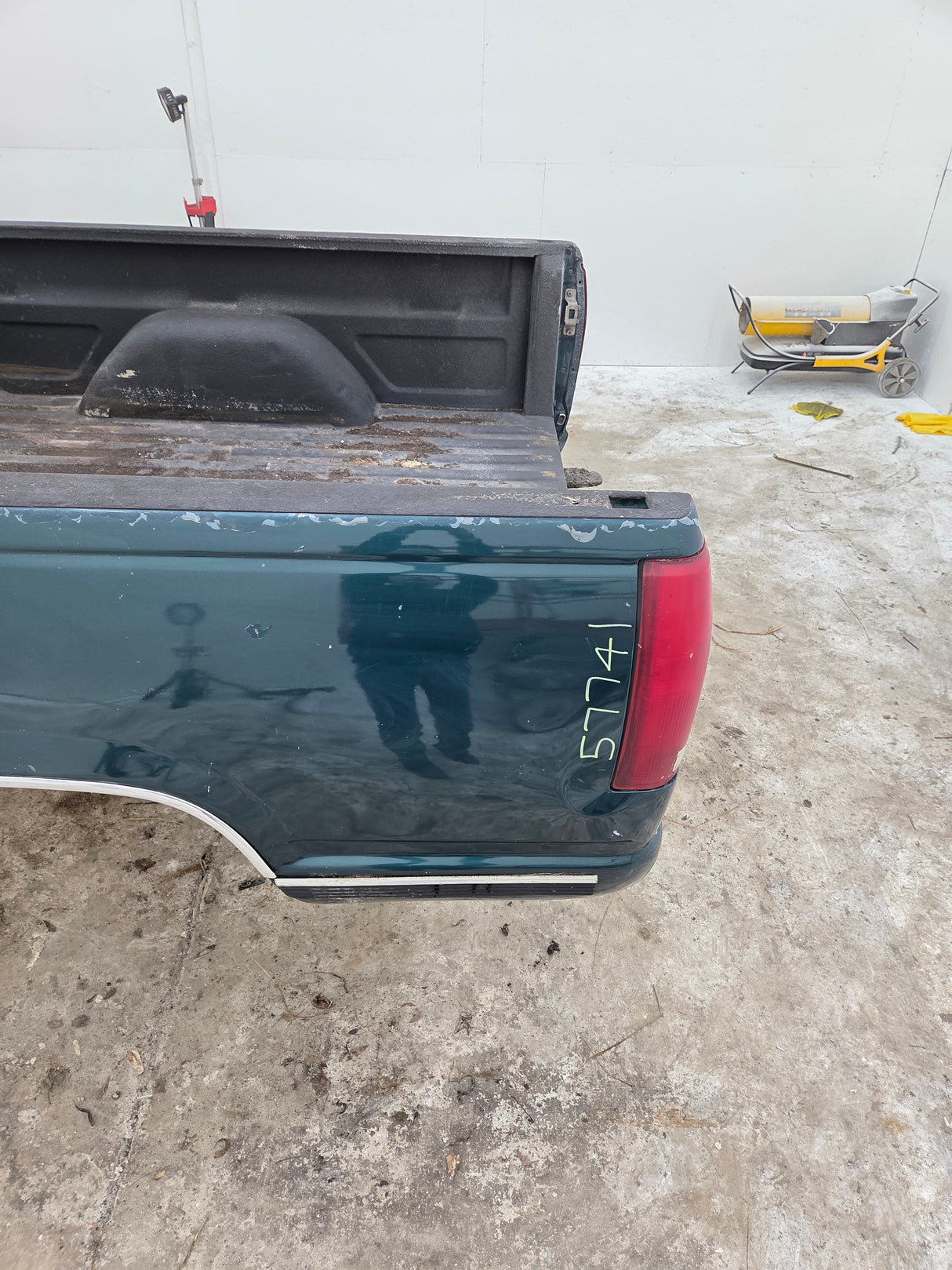 1988-1998 Chevrolet / GMC 1500 2500 3500 OBS 6' 6" Short Truck Bed