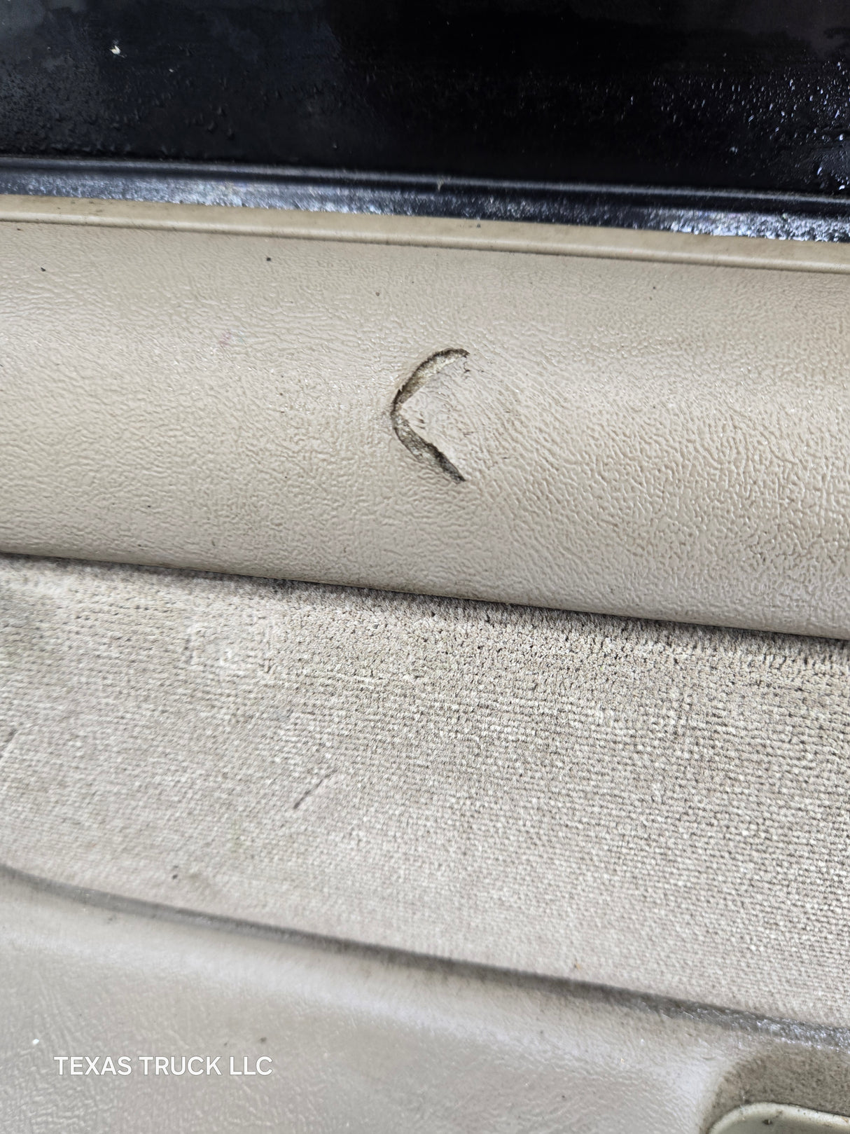 1992-2000 Chevrolet Silverado Suburban GMC Sierra K1500 K2500 K3500 Crew Cab LH Rear Driver Door