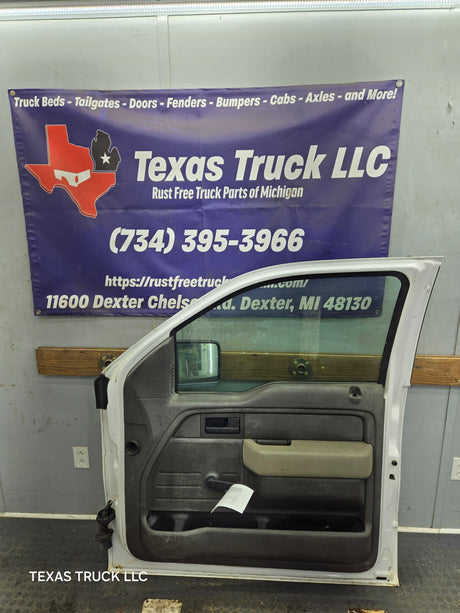 2009-2014 Ford F150 RH Passenger Side Front Door
