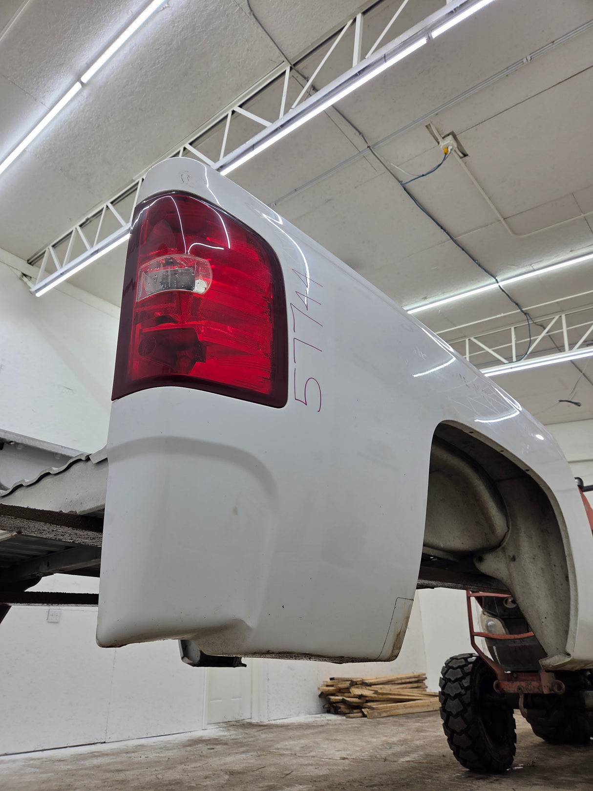 2007-2013 Chevrolet Silverado 1500 5' 8" Short Truck Bed