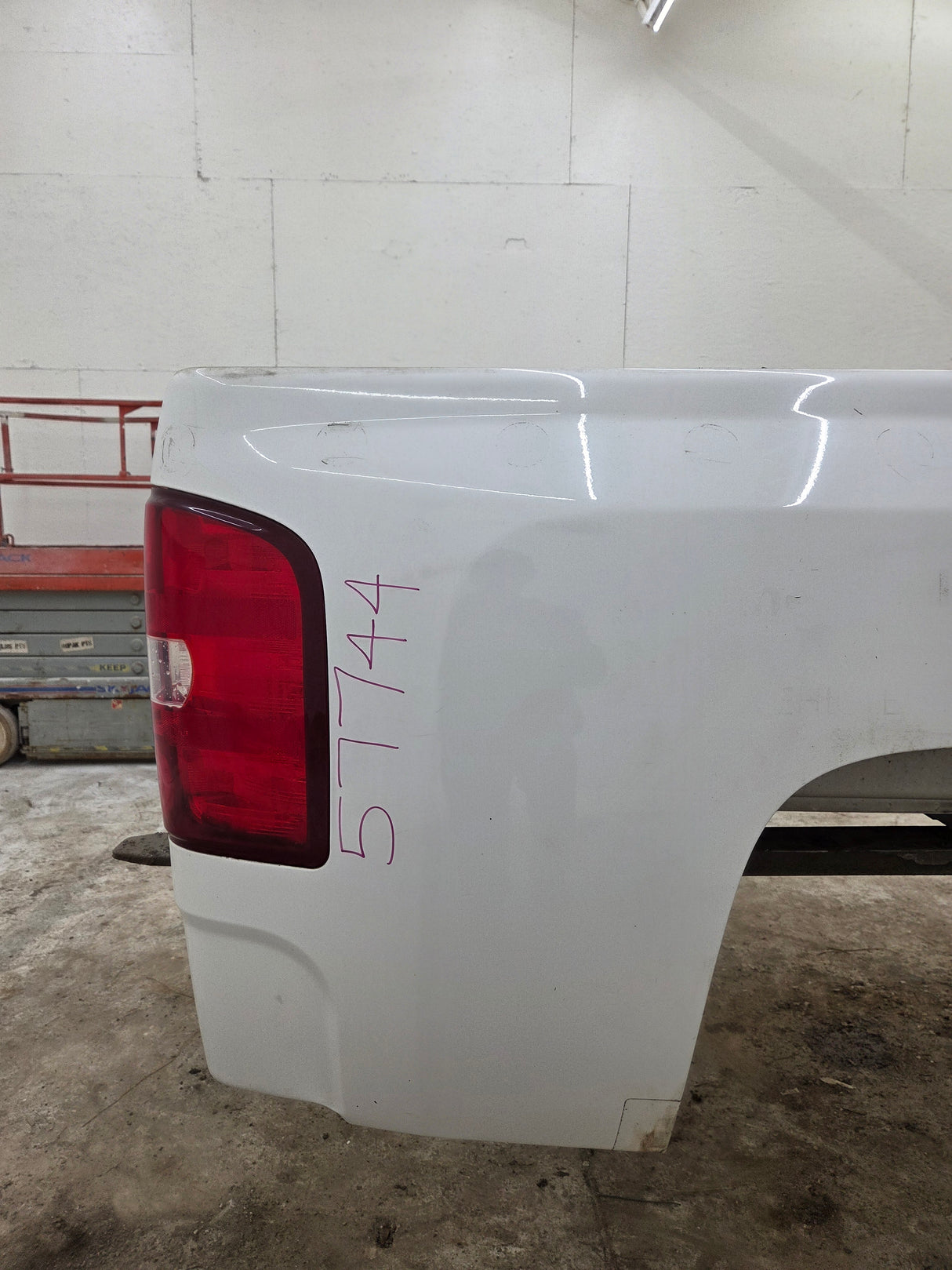 2007-2013 Chevrolet Silverado 1500 5' 8" Short Truck Bed