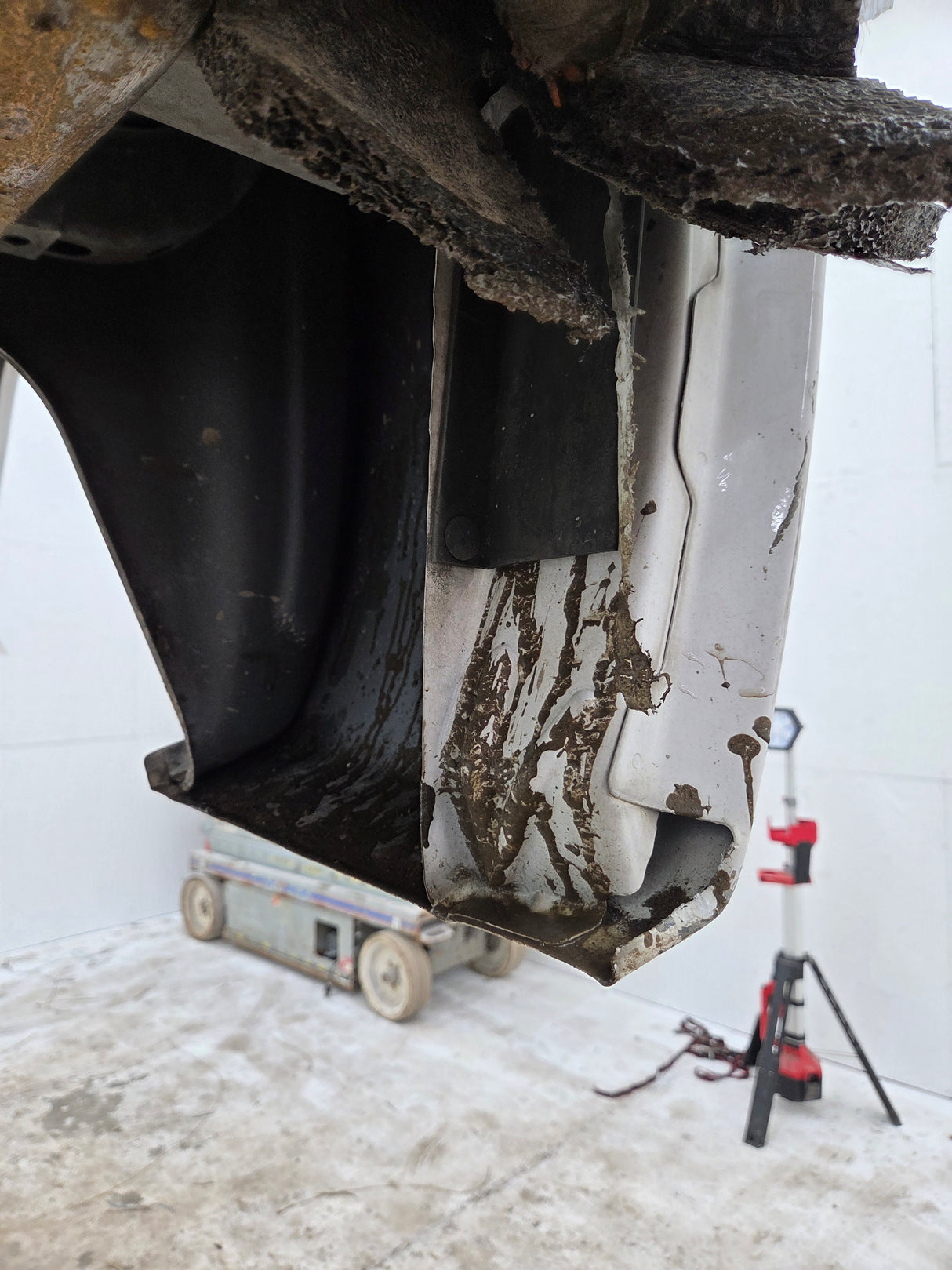 2007-2013 Chevrolet Silverado 1500 5' 8" Short Truck Bed