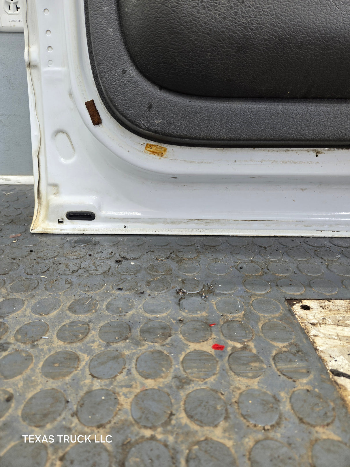 2009-2014 Ford F150 LH Driver Side Front Door