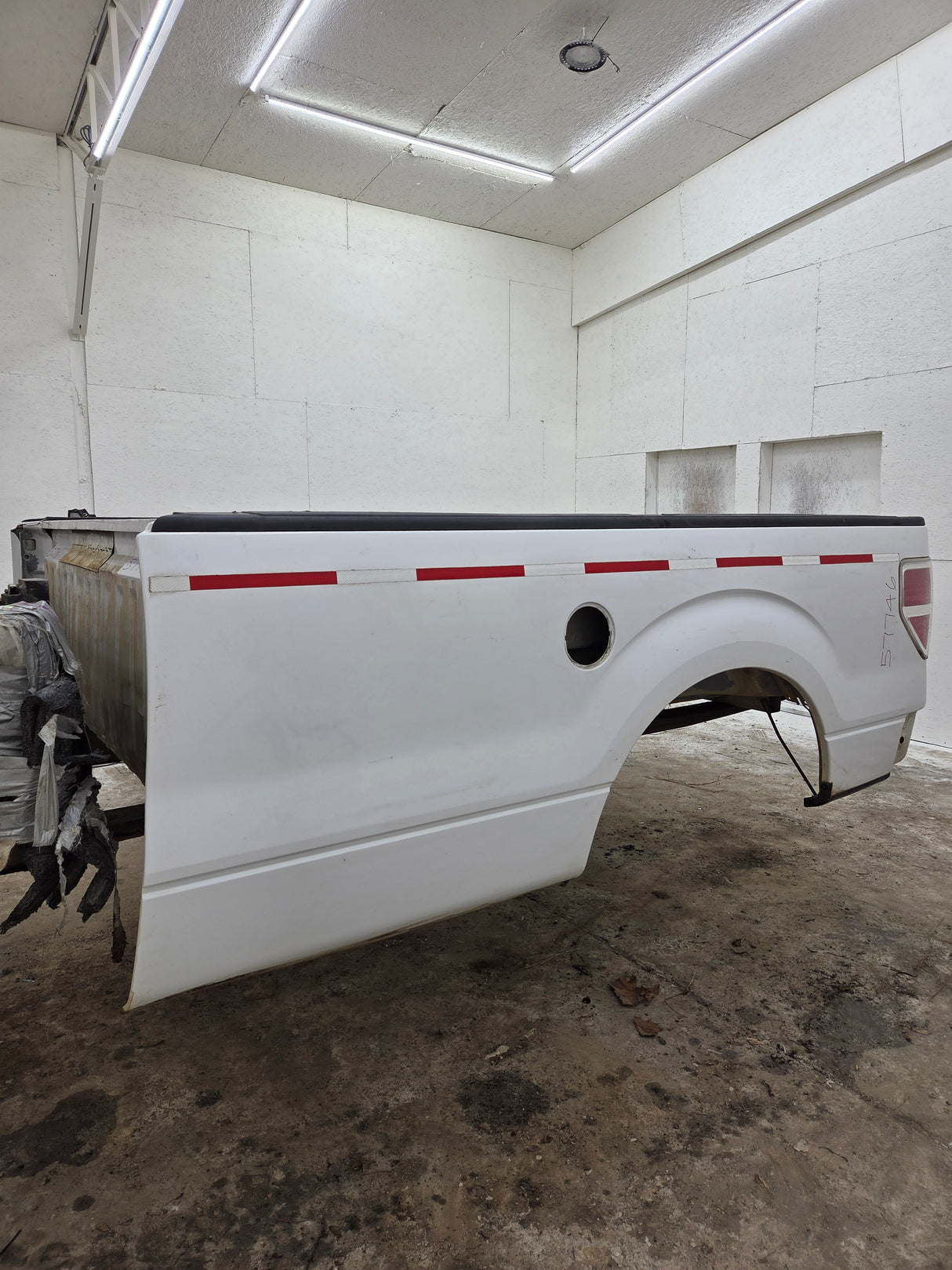 2009-2014 Ford F150 8' Long Truck Bed