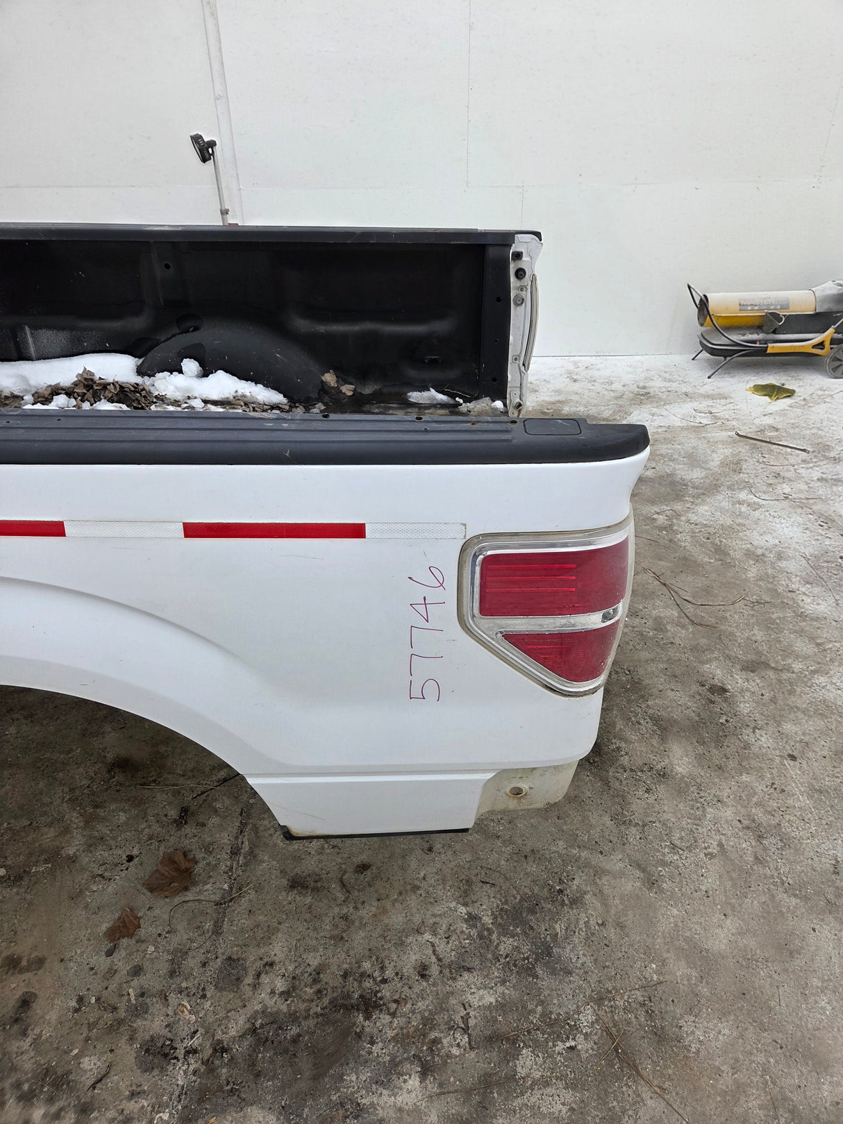 2009-2014 Ford F150 8' Long Truck Bed
