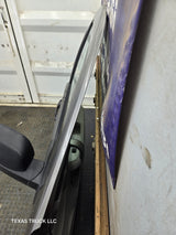 2007-2013 Chevrolet Silverado / GMC Sierra 1500 2500 3500 HD RH Front Passenger Side Door