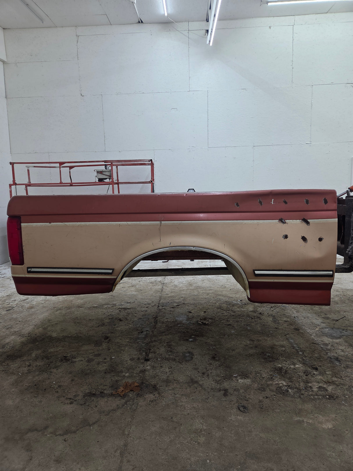 1987-1997 Ford F150 F250 F350 OBS 6' 9" Short Truck Bed