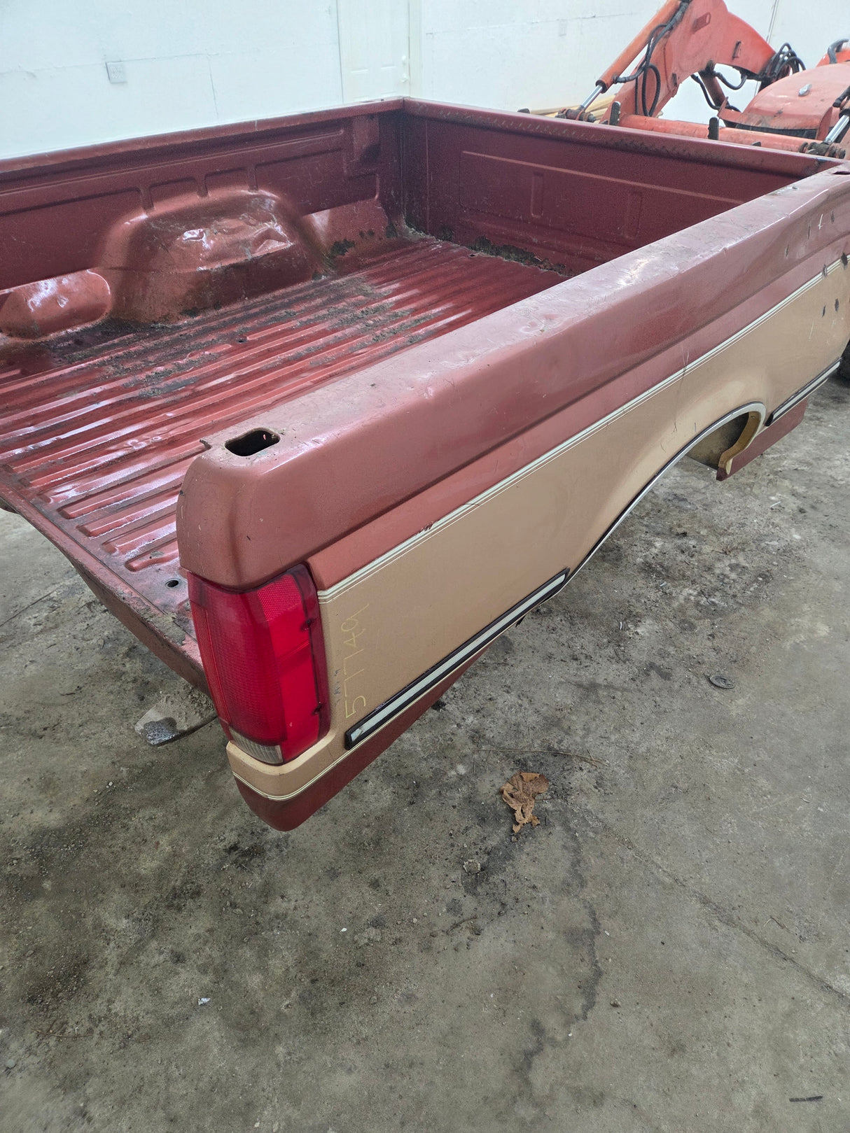1987-1997 Ford F150 F250 F350 OBS 6' 9" Short Truck Bed