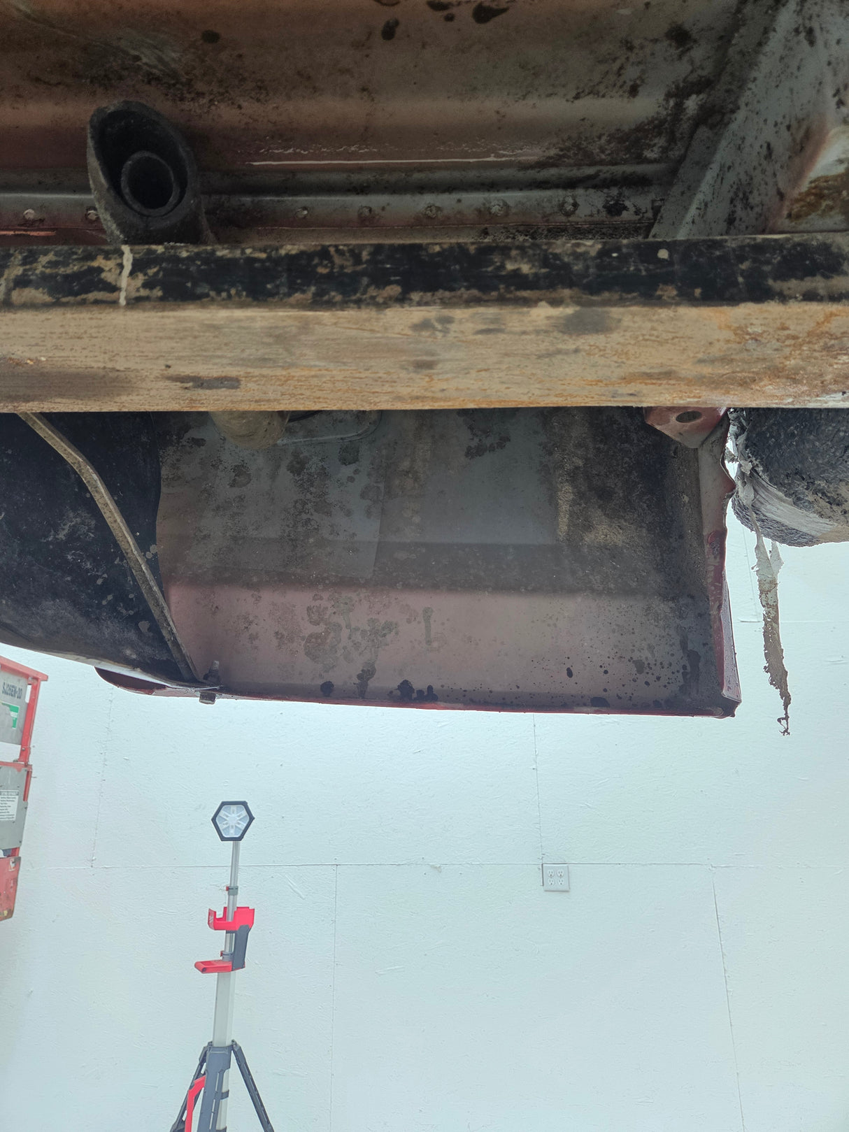 1987-1997 Ford F150 F250 F350 OBS 6' 9" Short Truck Bed