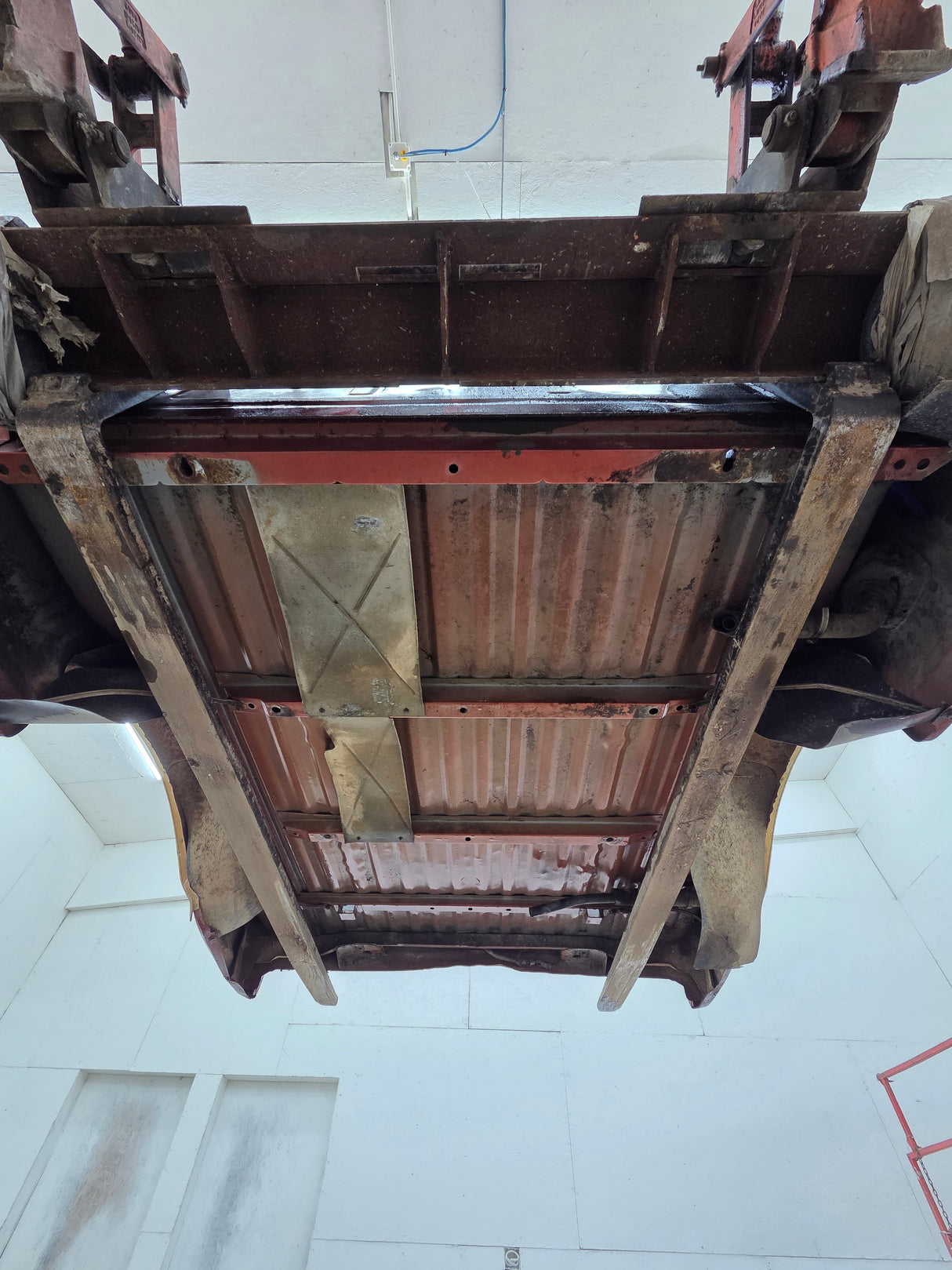 1987-1997 Ford F150 F250 F350 OBS 6' 9" Short Truck Bed