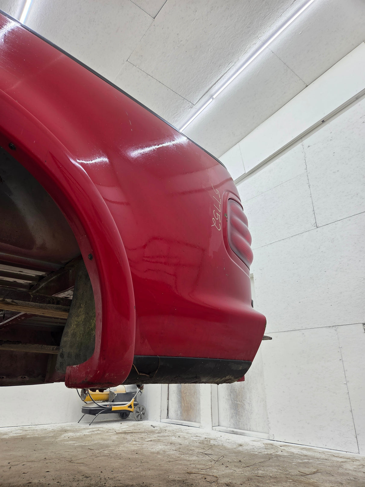 1997-2003 Ford F150 5' 6" Short Truck Bed Fiberglass Side