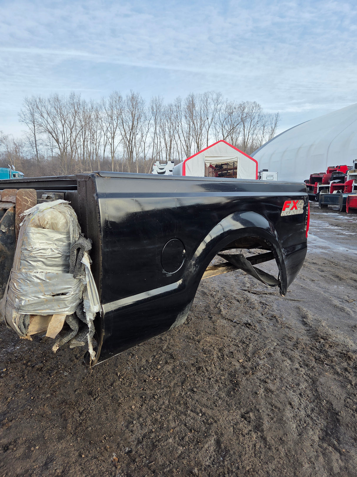 1999-2010 Ford Super Duty F250 F350 6' 9" Short Truck Bed